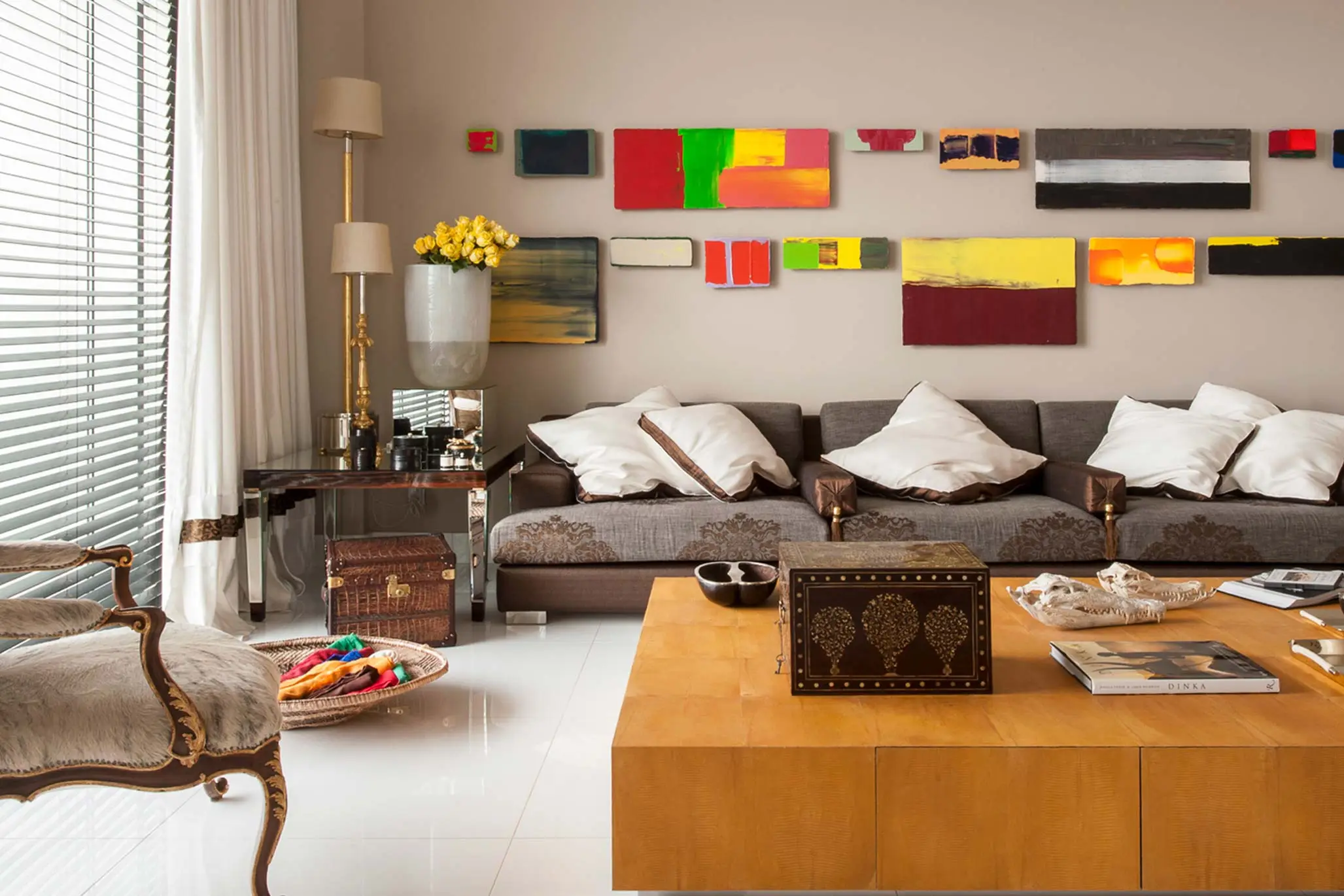 An African Penthouse . Angola . Africa — projeto de design de interiores do atelier Joana Aranha em Angola (3/8)
