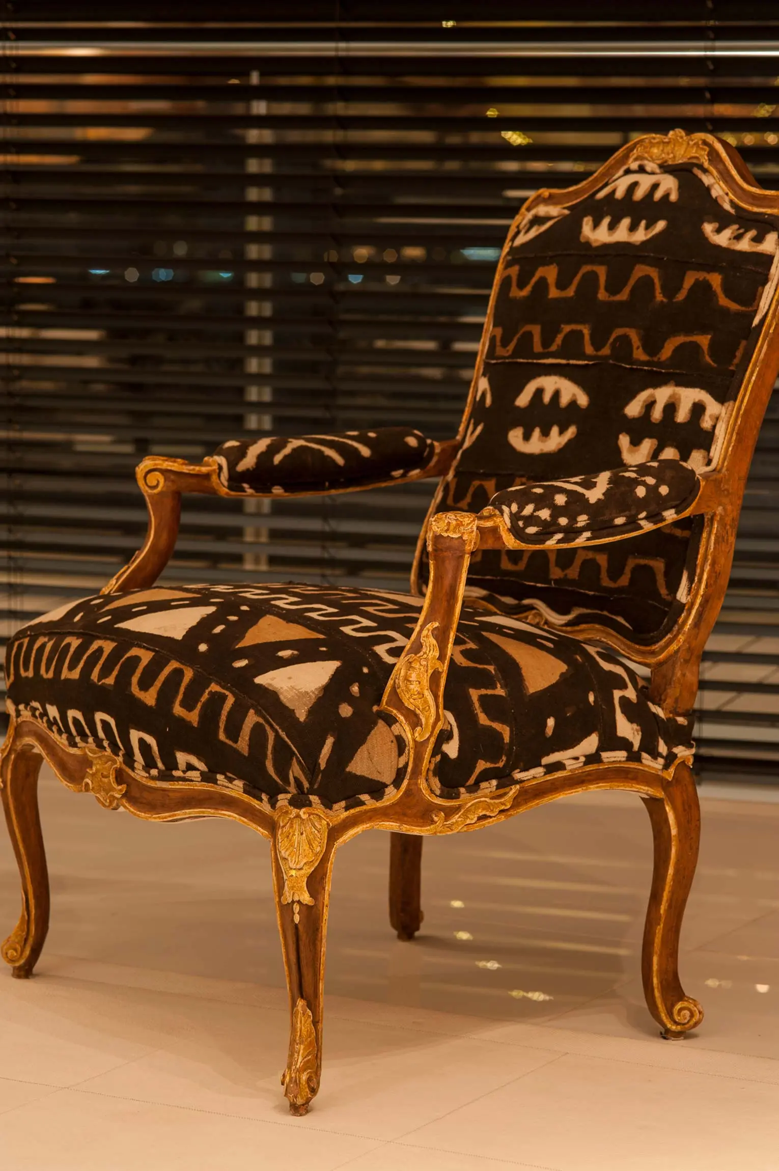 An African Penthouse . Angola . Africa — projeto de design de interiores do atelier Joana Aranha em Angola (6/8)