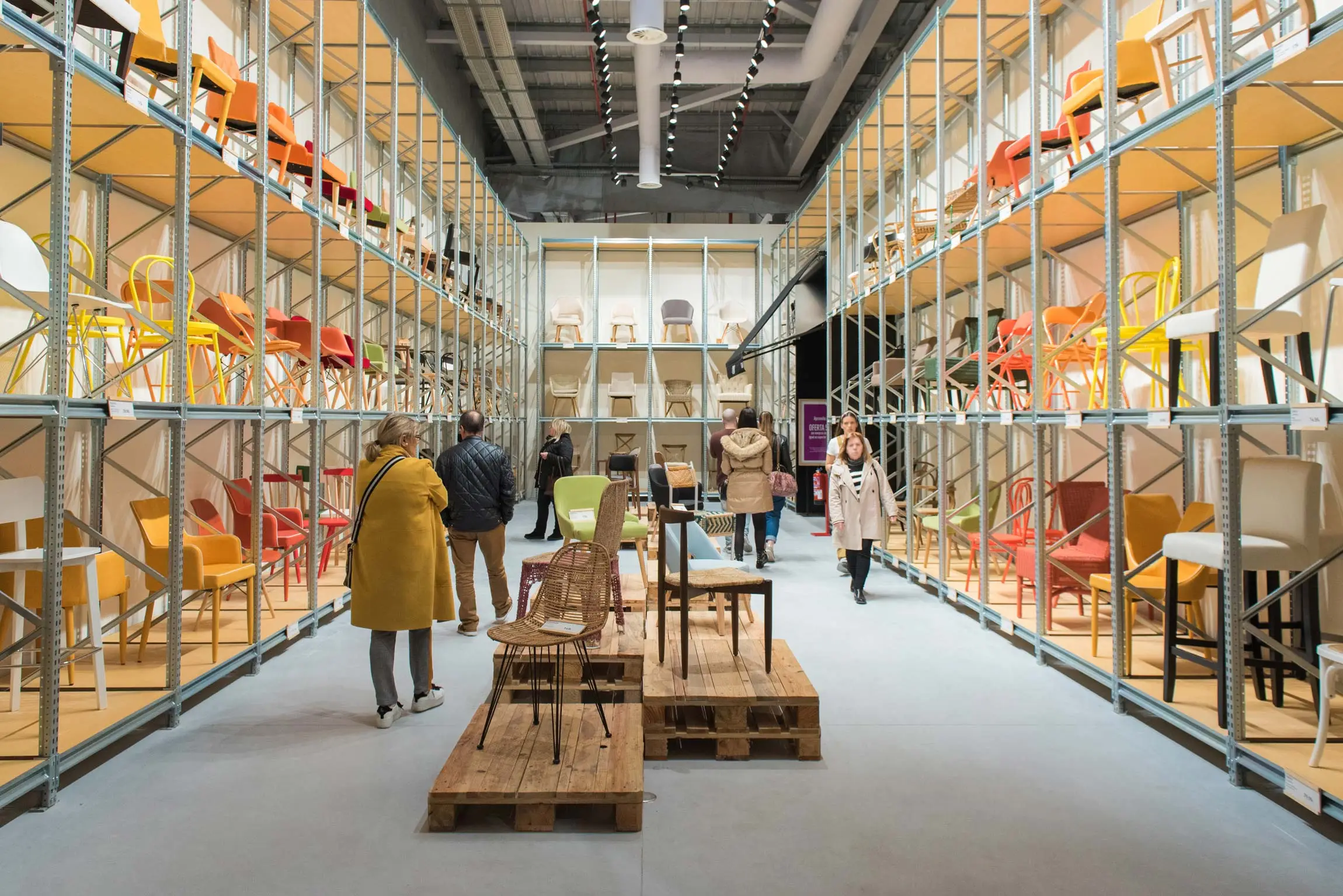 Kinda Home . Porto . Portugal — projeto de arquitetura do atelier Joana Aranha em Oporto (5/8)