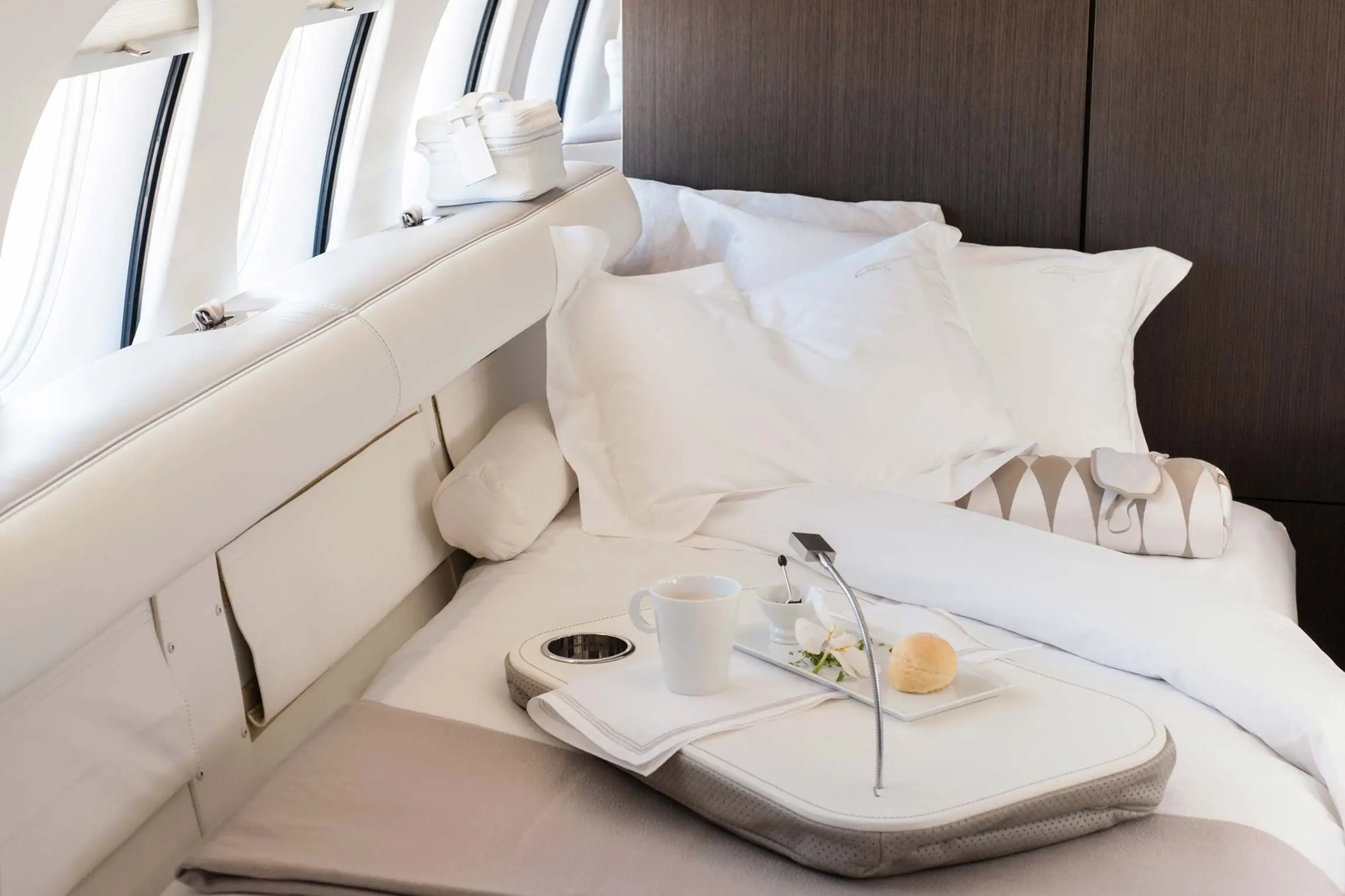 Private Jet . Falcon 7X . Dassault Aviation — projeto de arquitetura do atelier Joana Aranha em Falcon 7X (6/8)